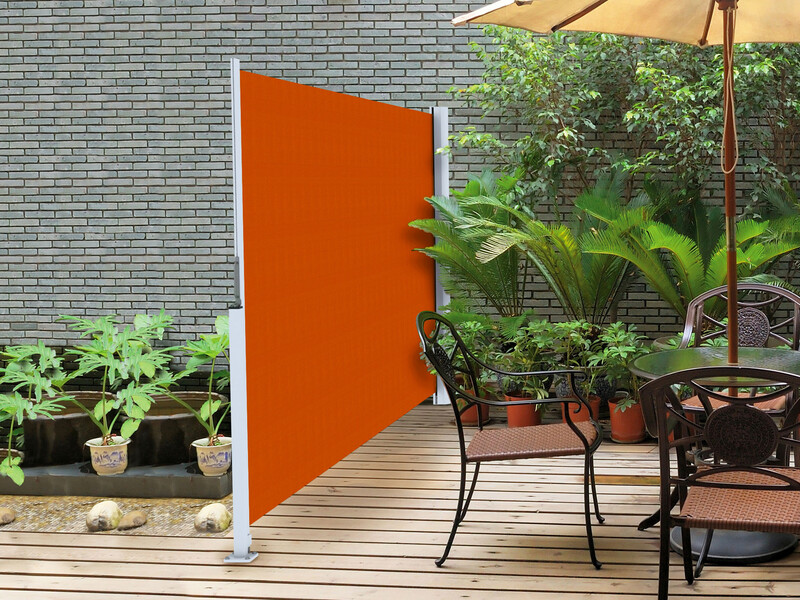 ci-aristocrat-awnings_patio-privacy-retractable-shade
