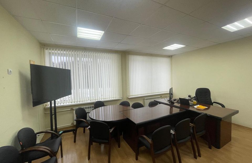 Вертикальные жалюзи для кабинета руководителя